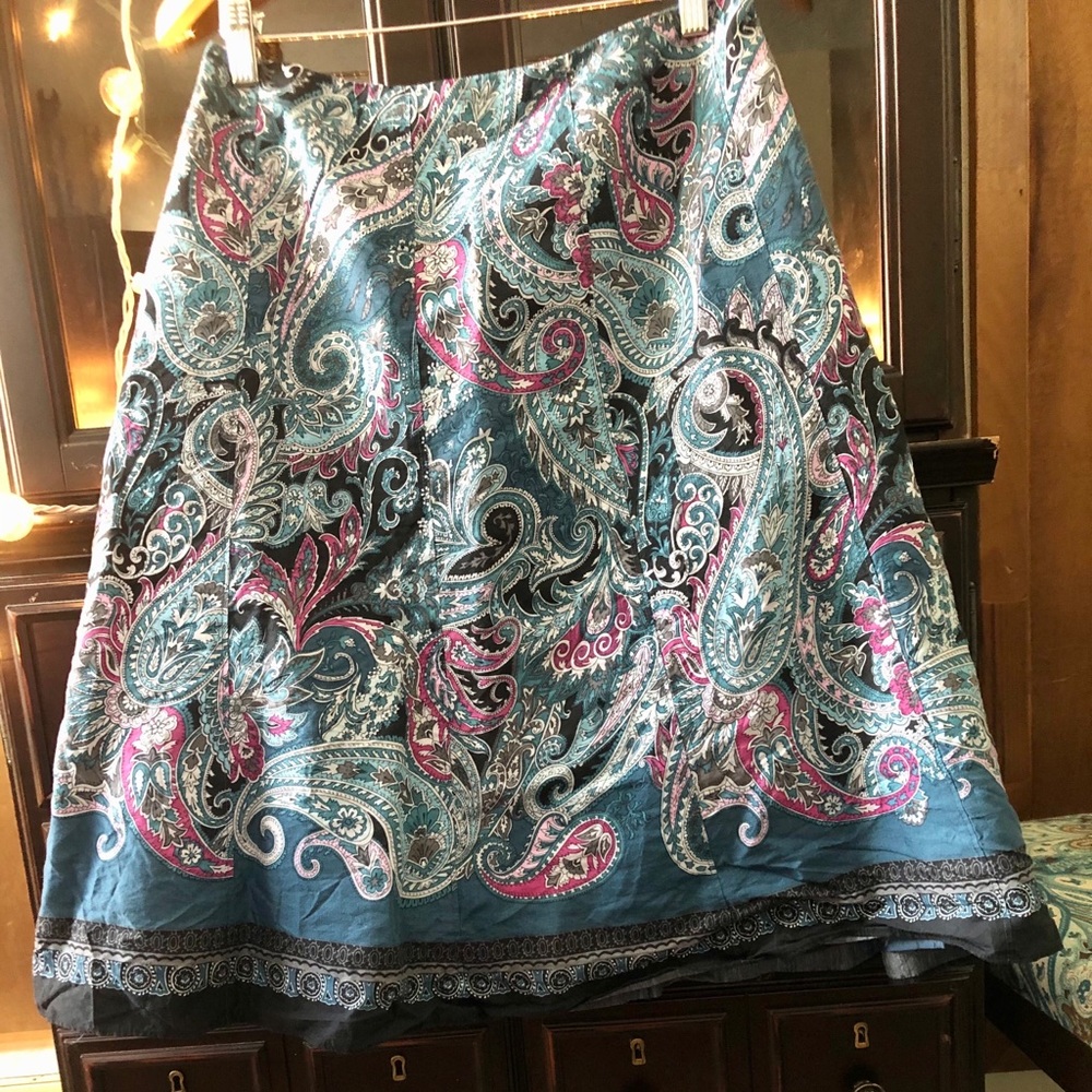 Ann Taylor skirt.